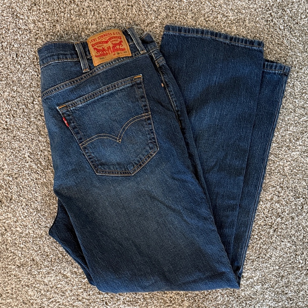Levi's 541 Athletic Taper Fit Men’s Jeans
